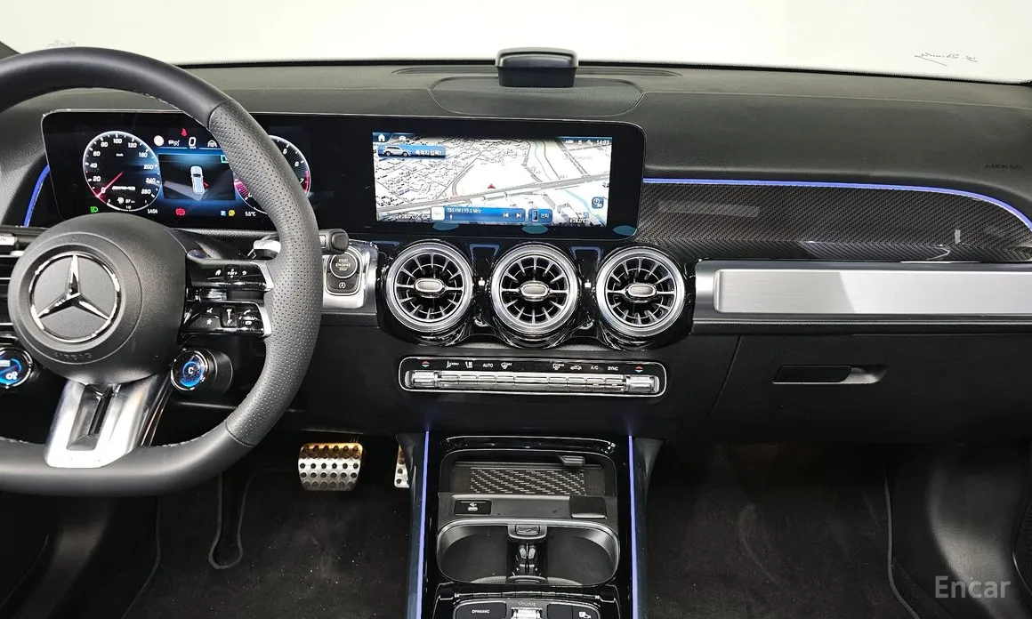 Фото 15 - Mercedes-Benz GLB-Class