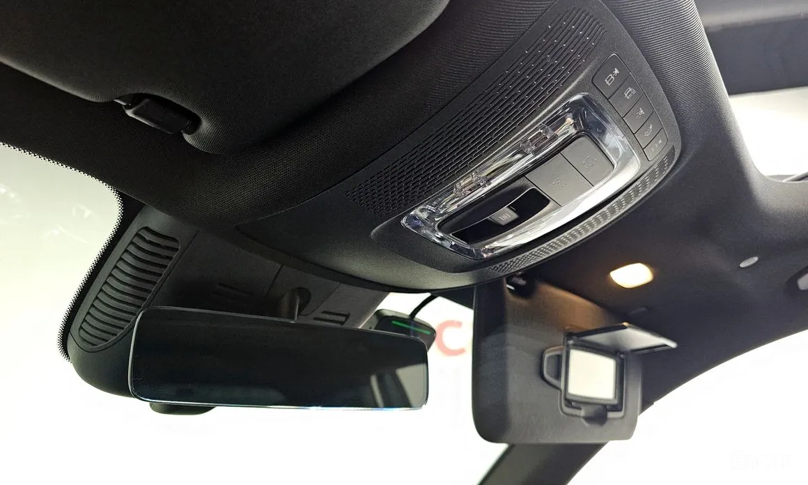 Фото 18 - Mercedes-Benz GLB-Class