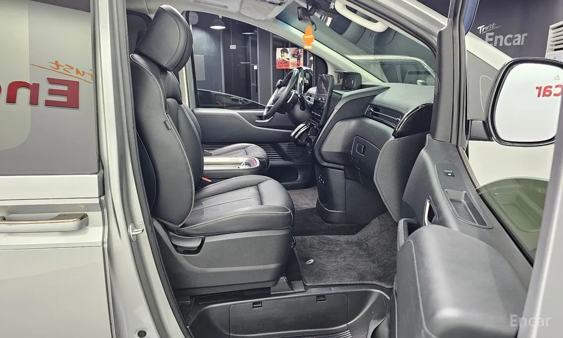 Фото 11 - Hyundai Staria