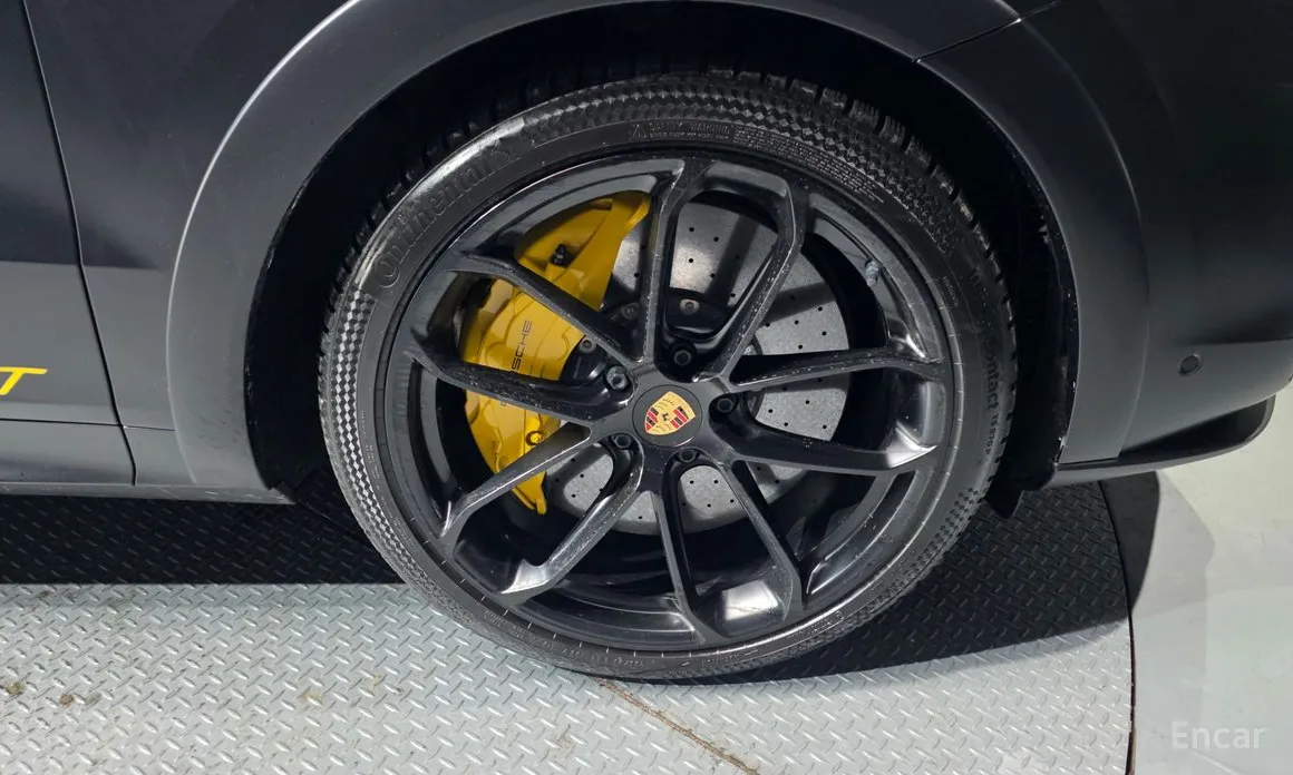 Фото 5 - Porsche Cayenne