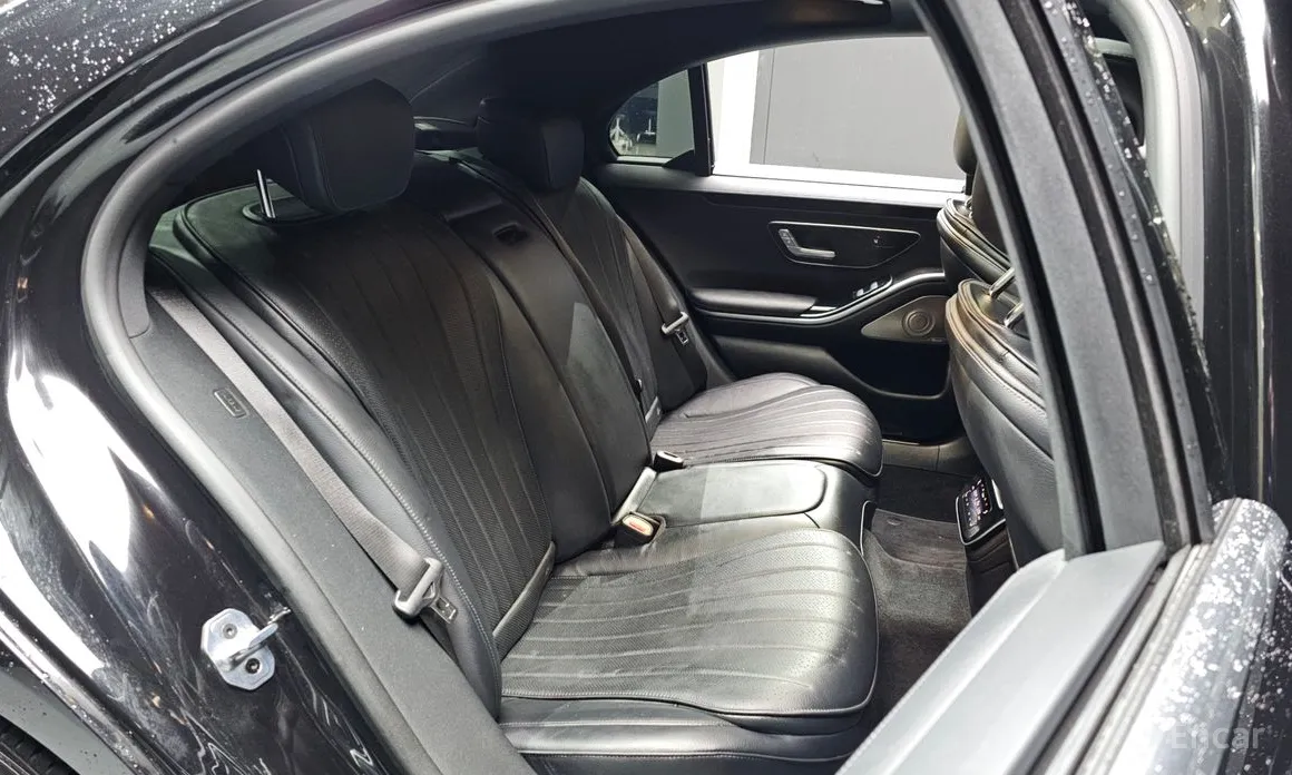 Фото 12 - Mercedes-Benz S-Class