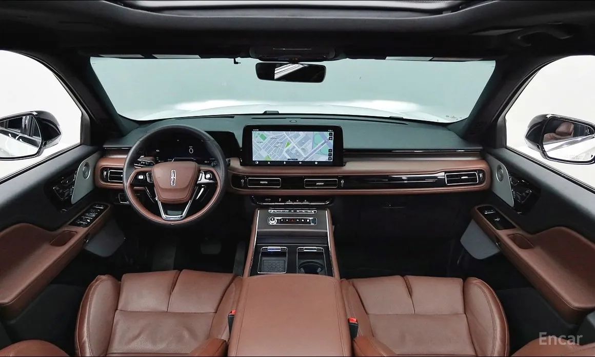 Фото 9 - Lincoln Aviator