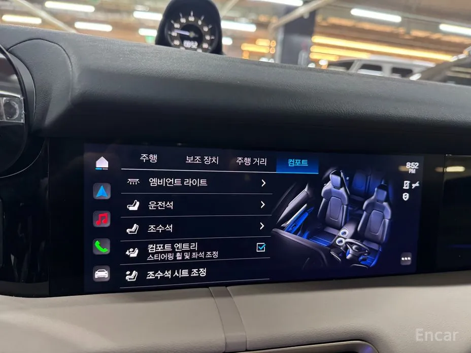 Фото 11 - Porsche Taycan