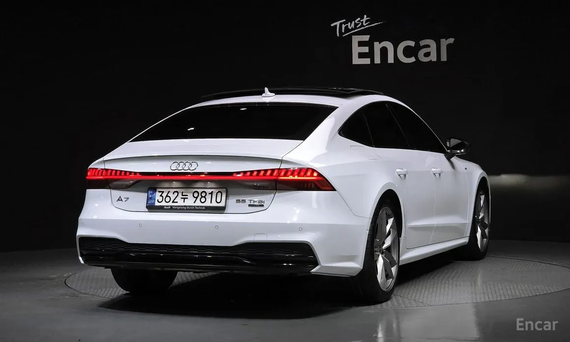 Фото 2 - Audi A7