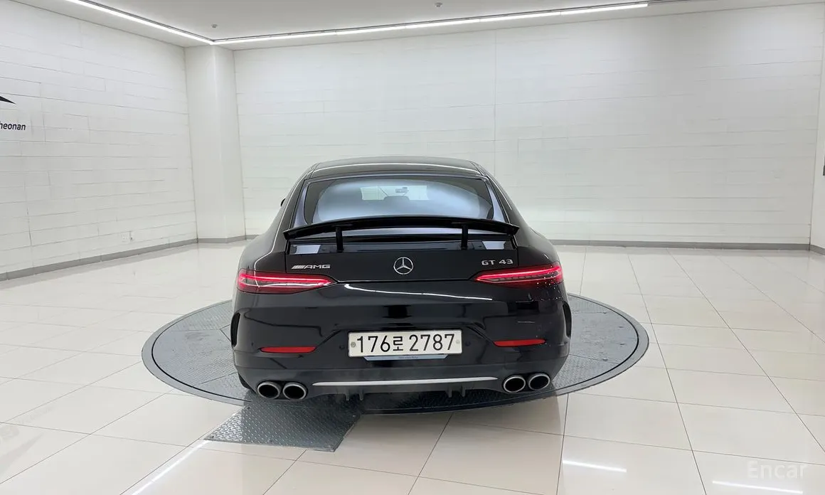 Фото 4 - Mercedes-Benz AMG GT