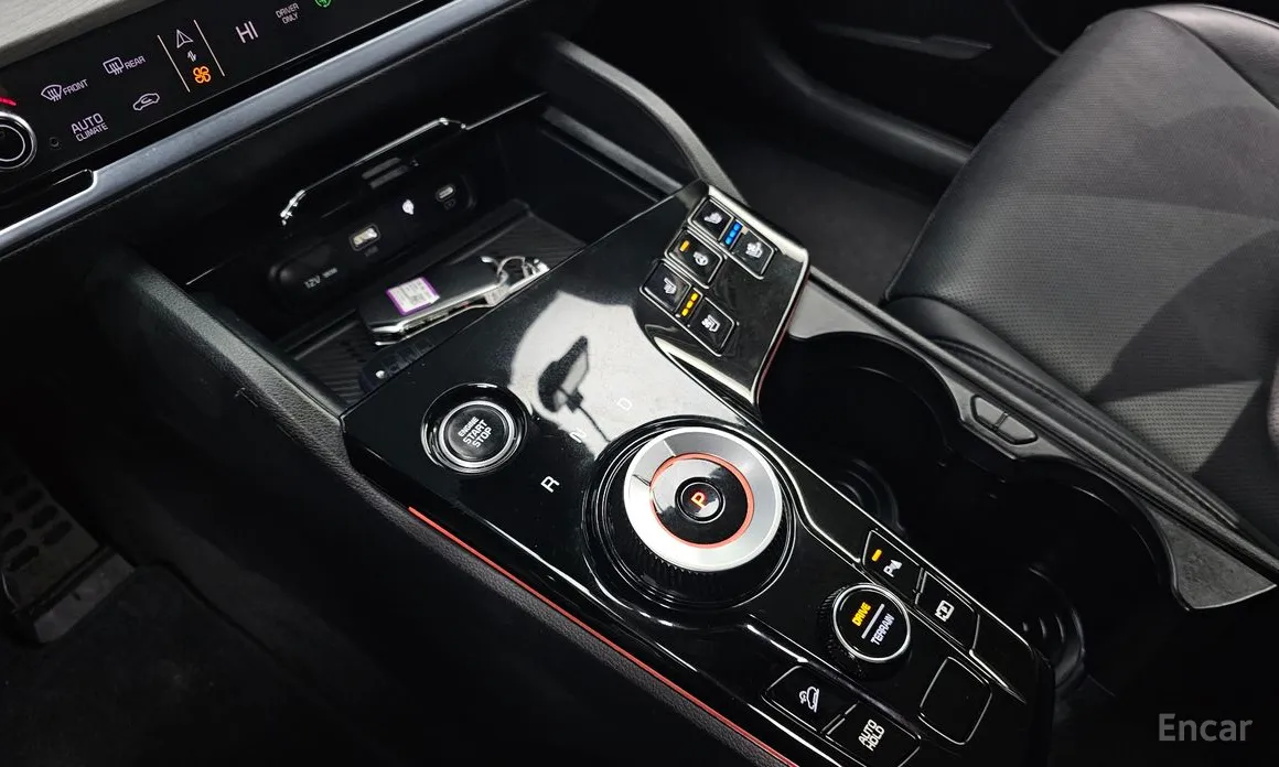 Фото 9 - Kia Sportage