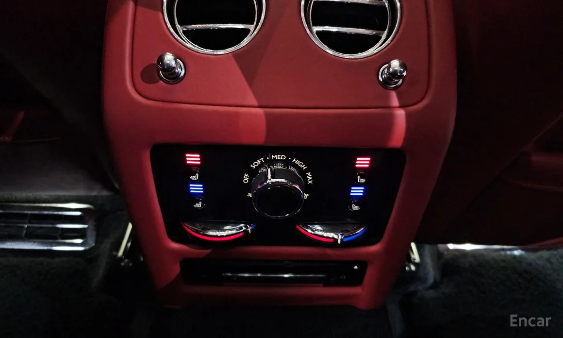 Фото 18 - Rolls-Royce Ghost