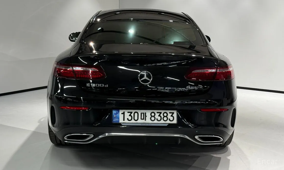 Фото 5 - Mercedes-Benz E-Class