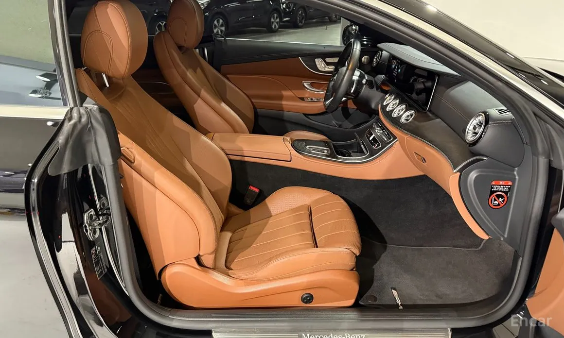 Фото 8 - Mercedes-Benz E-Class