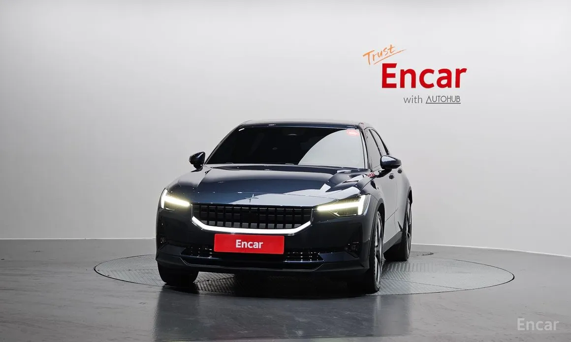 Фото 3 - Polestar 2