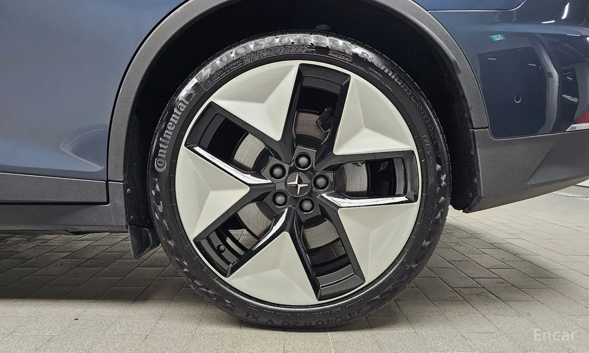 Фото 5 - Polestar 2