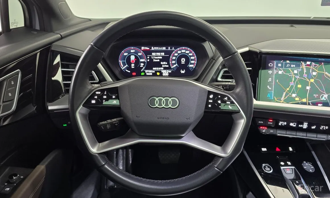 Фото 13 - Audi Q4 e-tron