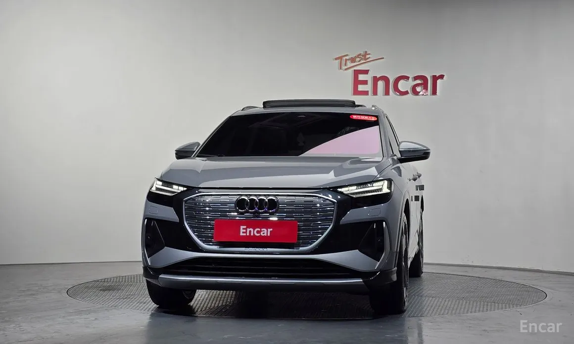 Фото 3 - Audi Q4 e-tron