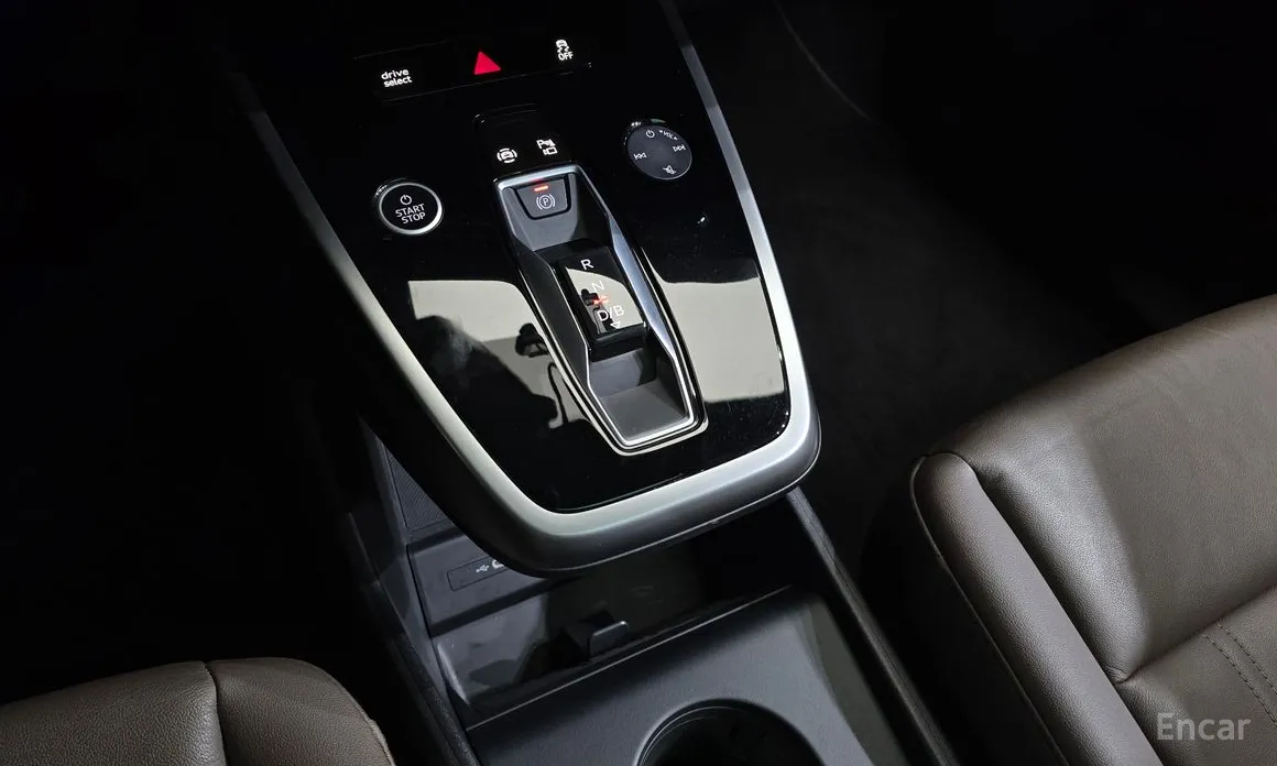 Фото 9 - Audi Q4 e-tron