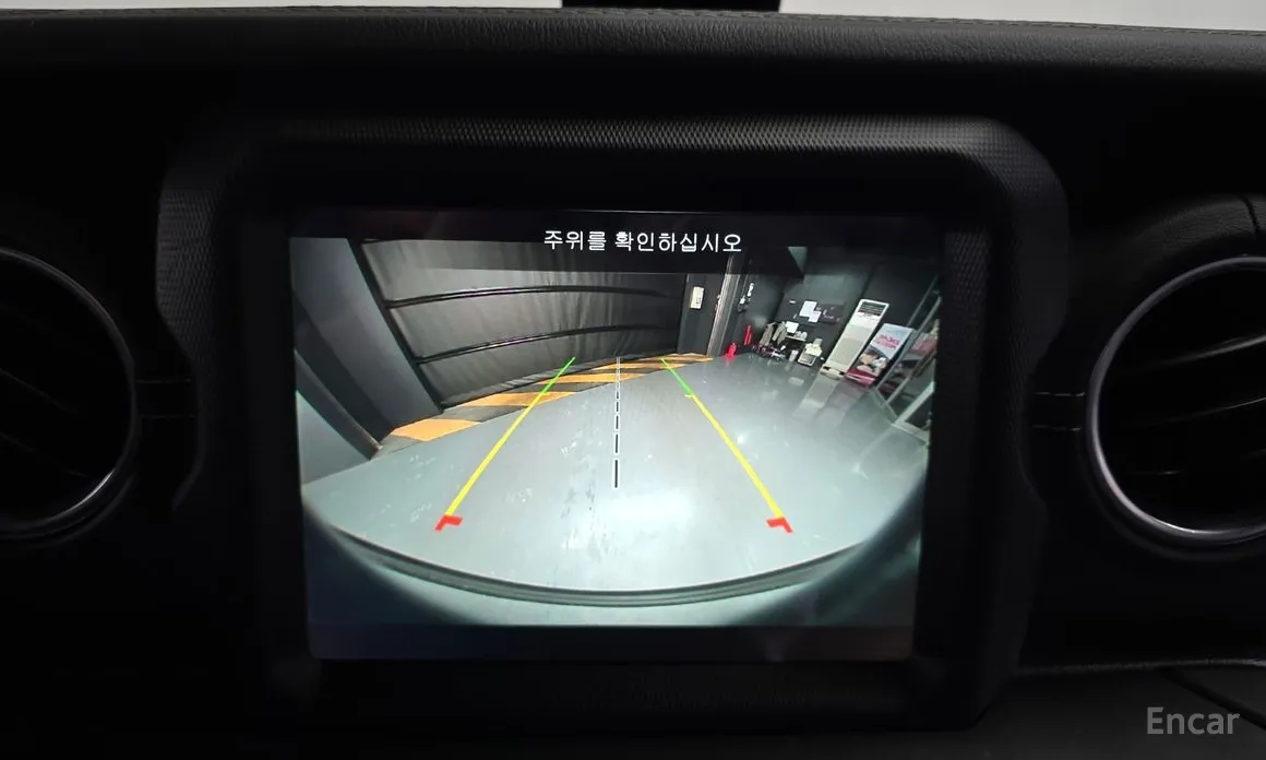 Фото 15 - Jeep Wrangler