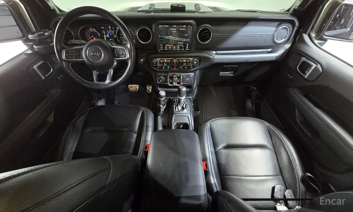 Фото 7 - Jeep Wrangler