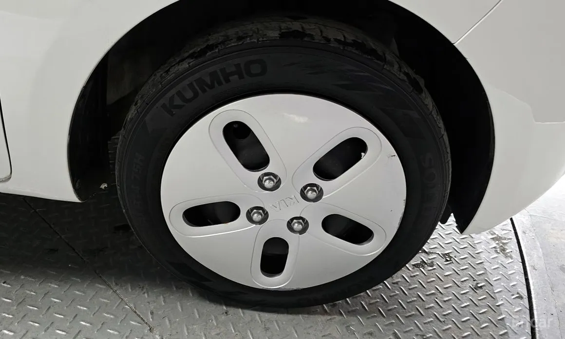 Фото 5 - Kia Ray