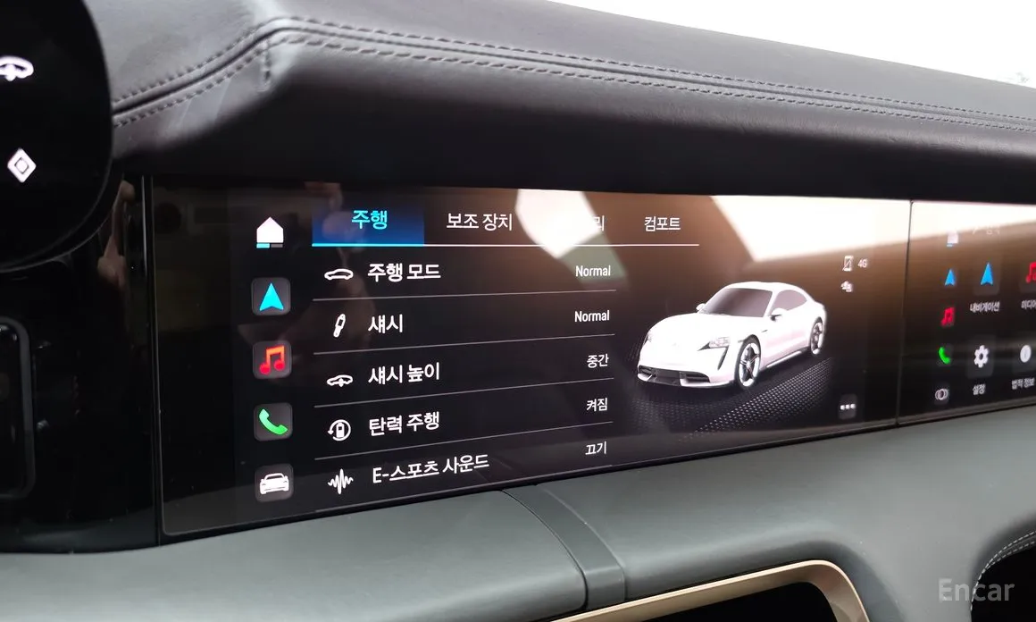 Фото 18 - Porsche Taycan