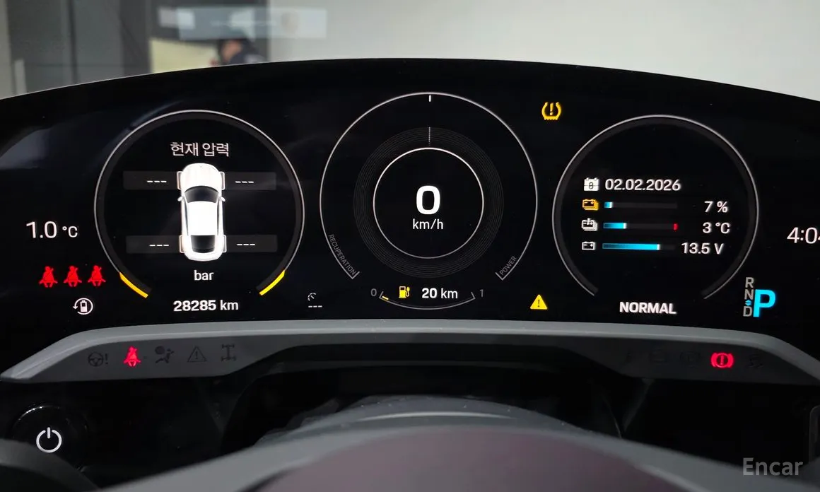 Фото 8 - Porsche Taycan