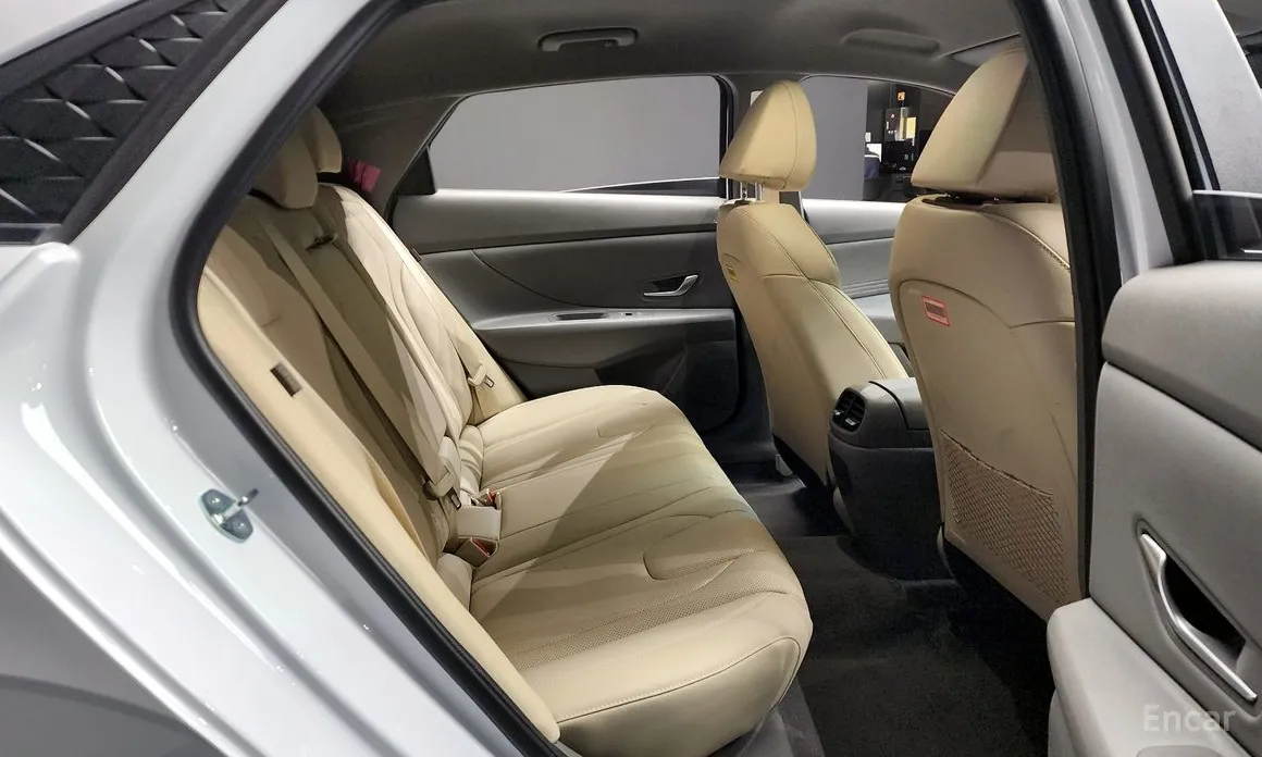 Hyundai Avante 2023 1.6
