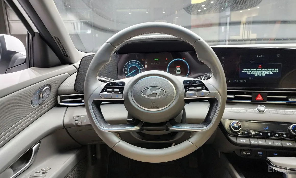 Hyundai Avante 2023 1.6