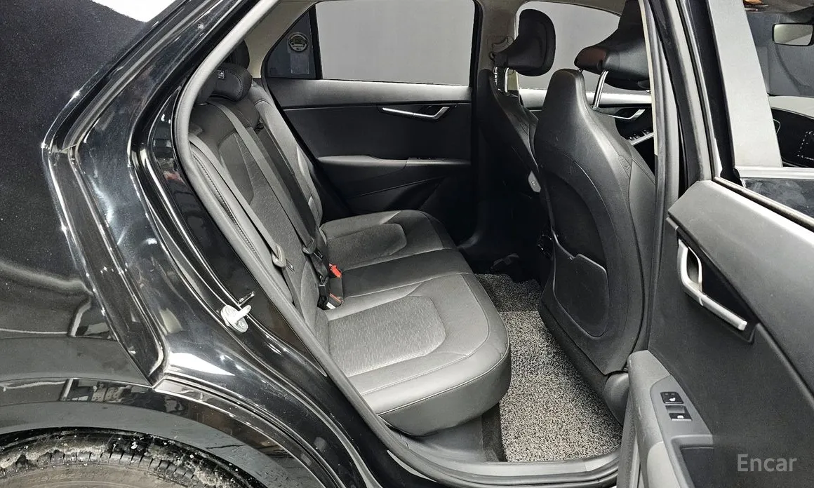 Фото 12 - Kia Niro