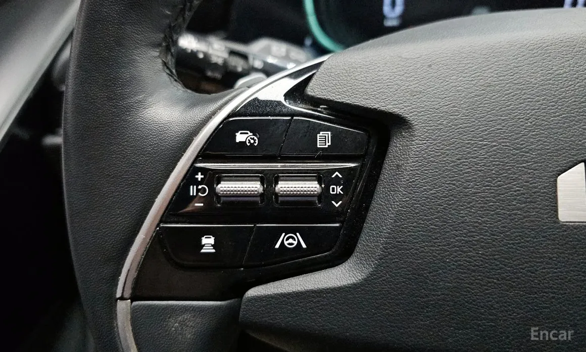 Фото 18 - Kia Niro