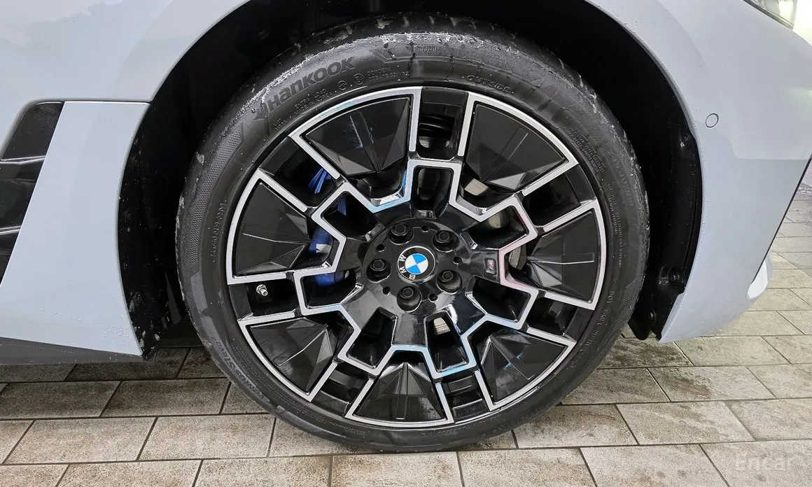 Фото 5 - BMW i4