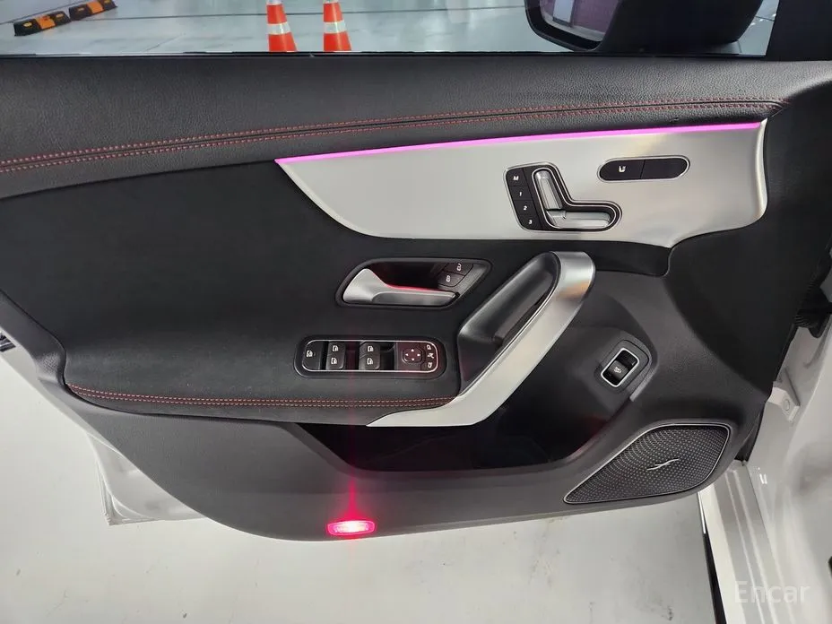 Фото 14 - Mercedes-Benz CLA-Class