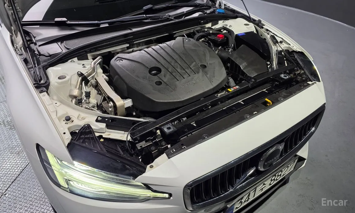 Фото 6 - Volvo S60