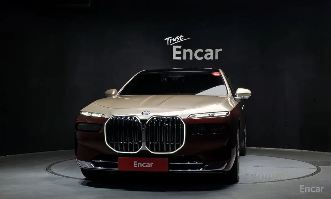 BMW 7 Series 2022 750e xDrive Design Pure Excellence