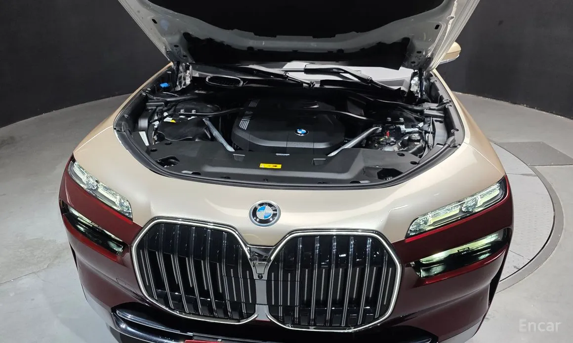 BMW 7 Series 2022 750e xDrive Design Pure Excellence