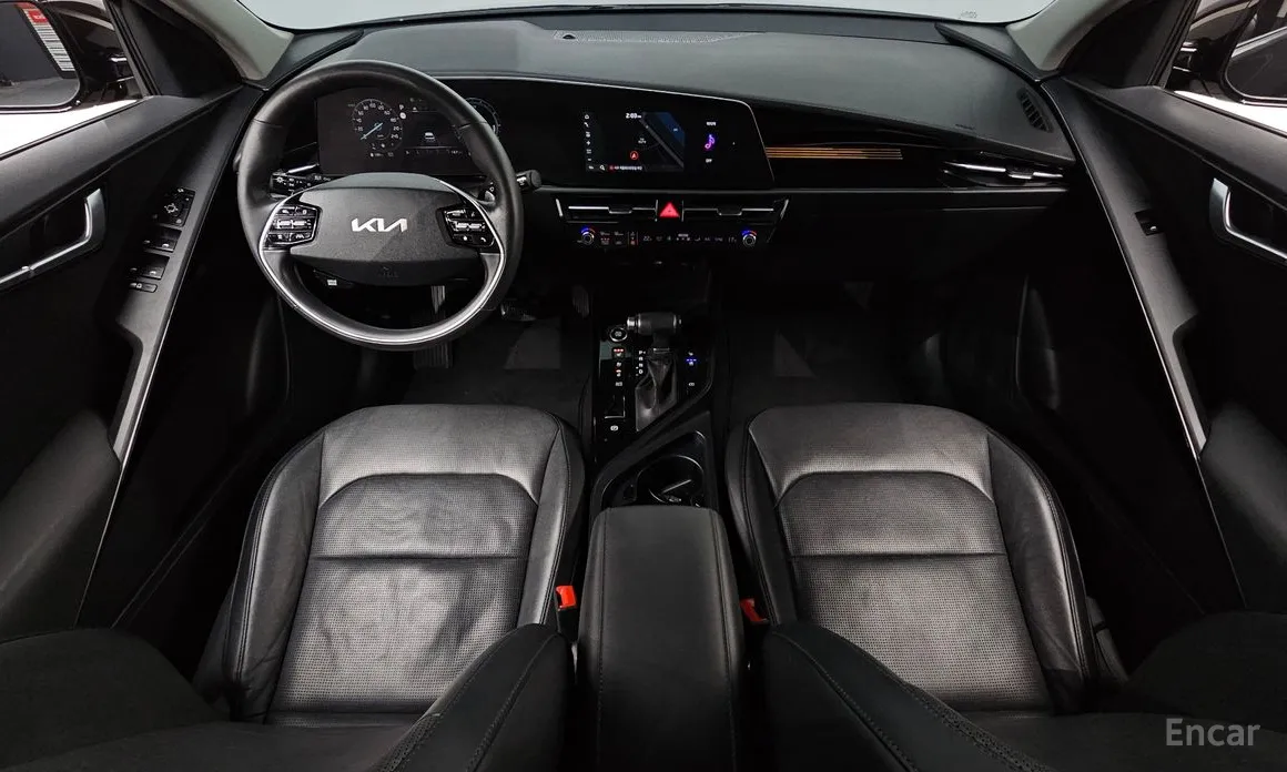 Фото 7 - Kia Niro