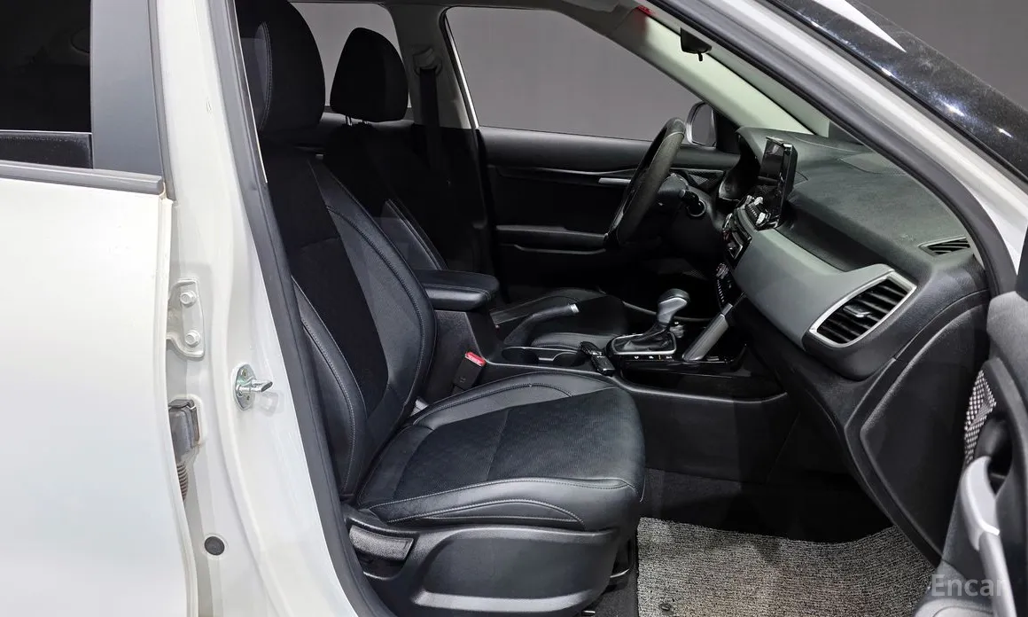 Фото 11 - Kia Seltos