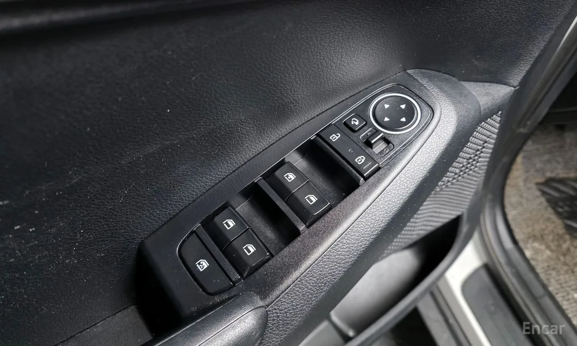 Фото 14 - Kia Seltos