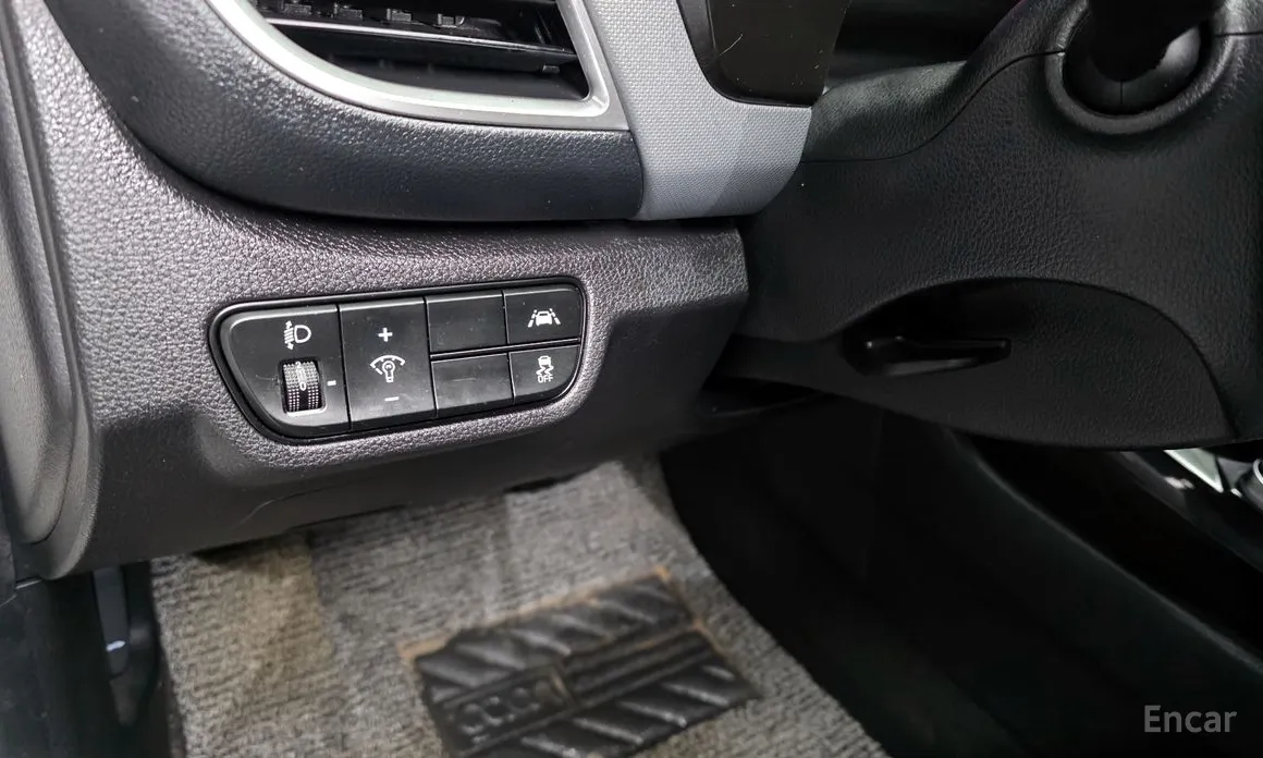 Фото 15 - Kia Seltos