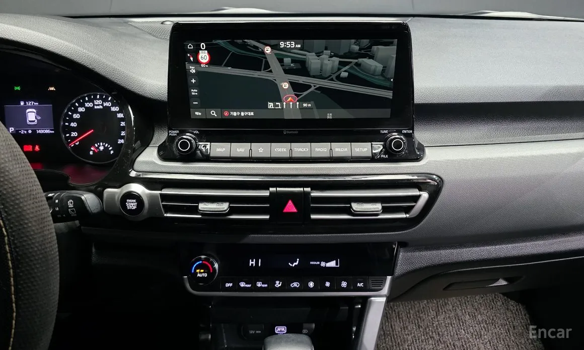 Фото 16 - Kia Seltos