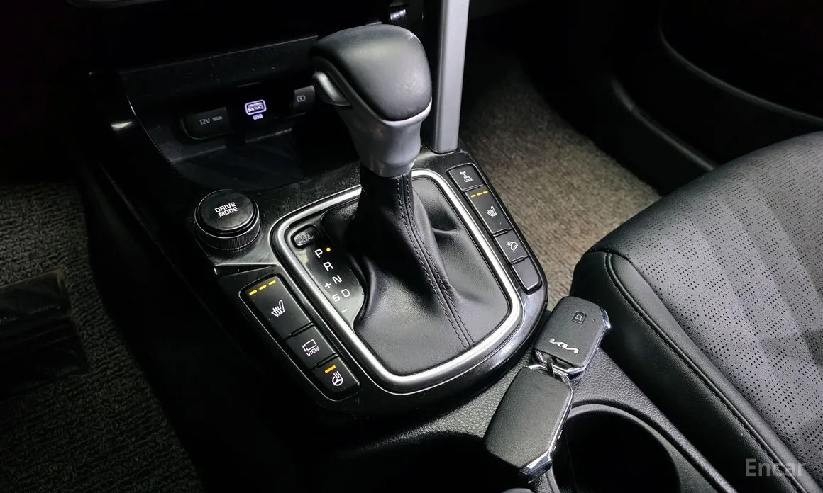 Фото 9 - Kia Seltos