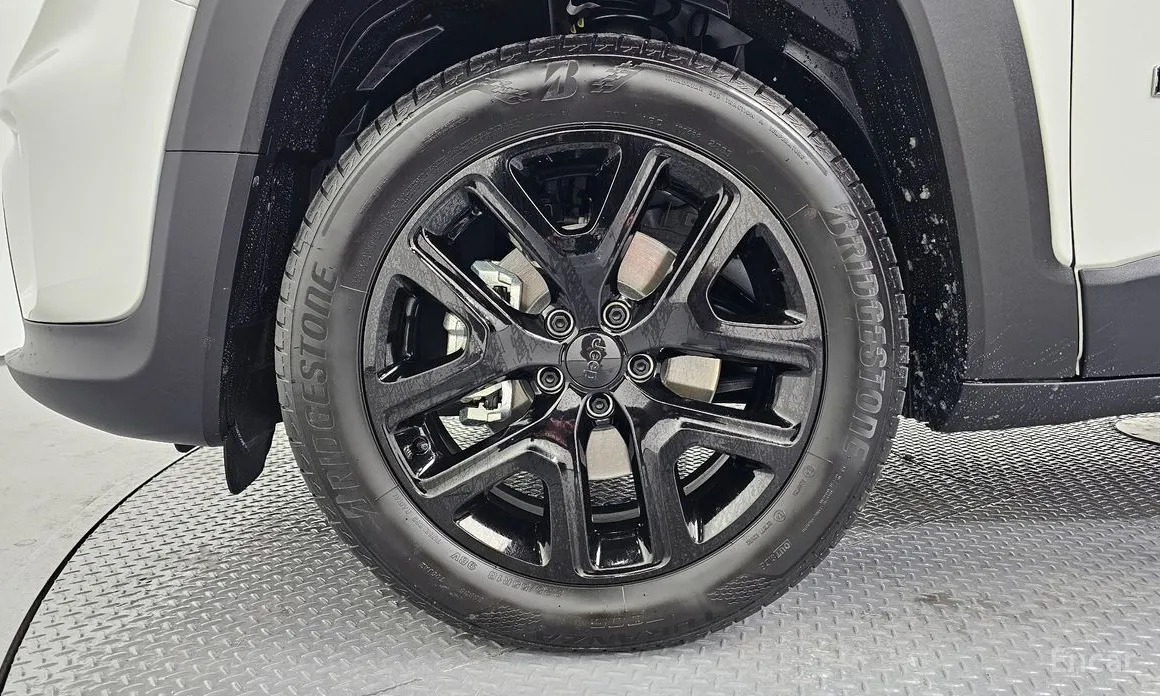 Фото 5 - Jeep Renegade