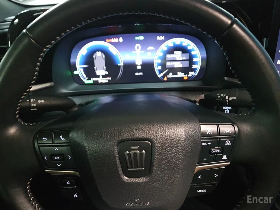 Фото 16 - Toyota Crown