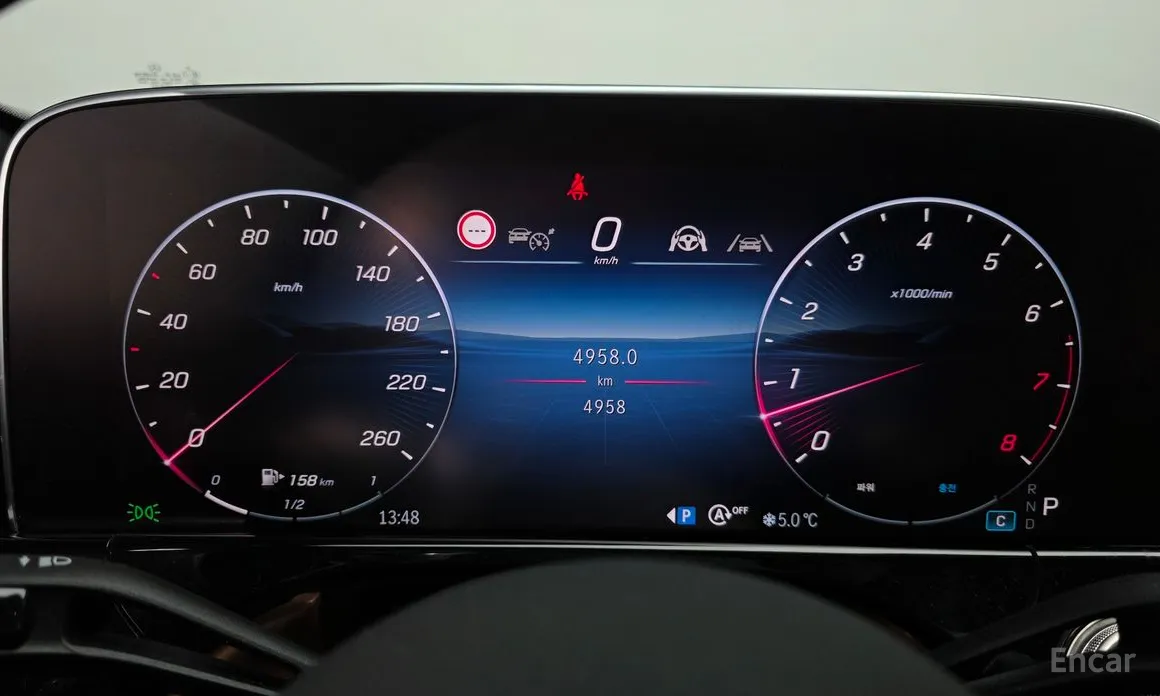 Фото 8 - Mercedes-Benz E-Class