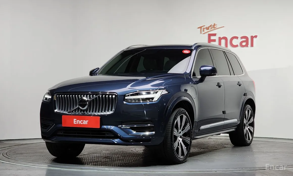 Фото 1 - Volvo XC90