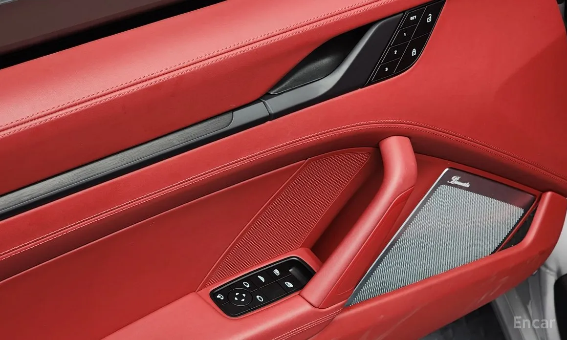 Фото 13 - Porsche 911