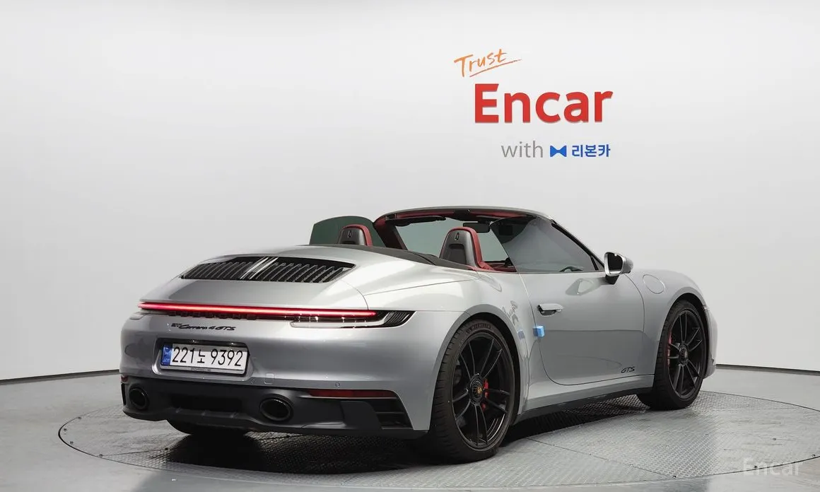 Фото 2 - Porsche 911