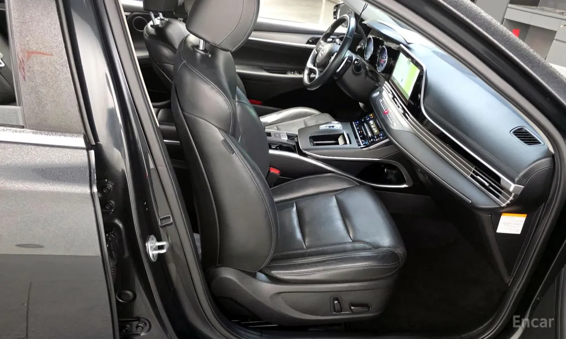 Фото 12 - Hyundai Grandeur