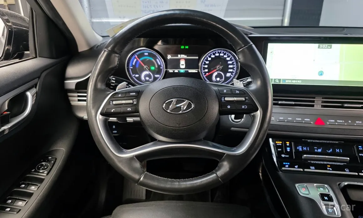 Фото 13 - Hyundai Grandeur