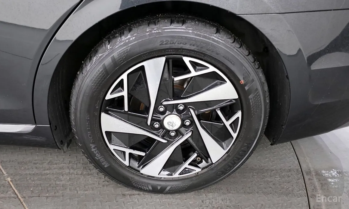 Фото 5 - Hyundai Grandeur