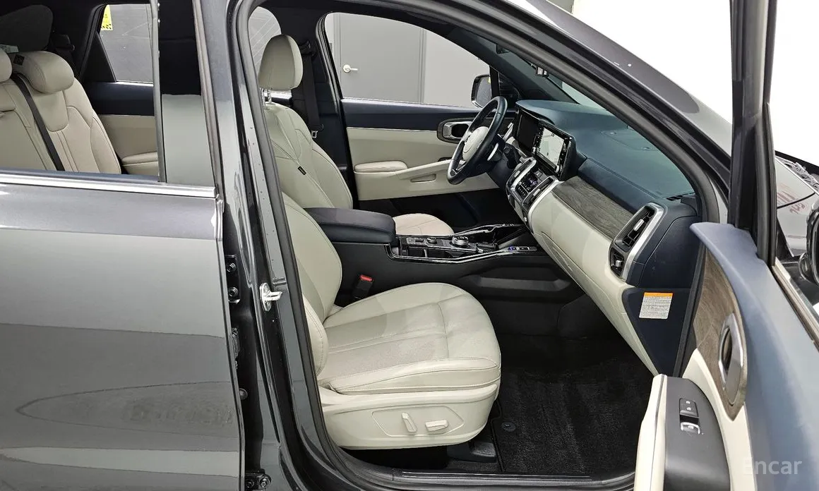 Фото 12 - Kia Sorento