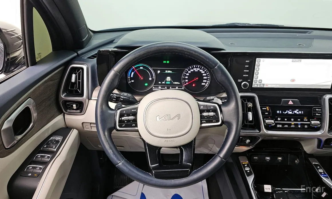 Фото 14 - Kia Sorento