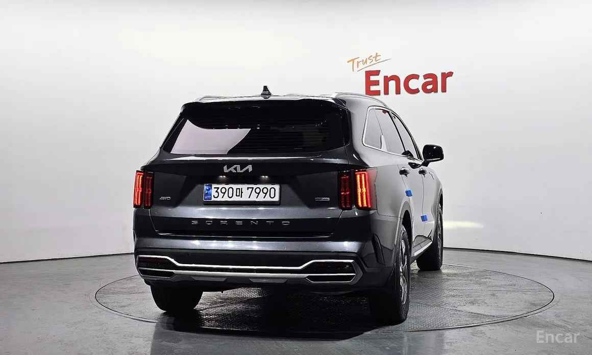 Фото 4 - Kia Sorento